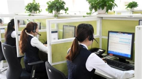 工信部：65岁以上老年人打运营商电话 直接进入人工服务_凤凰网