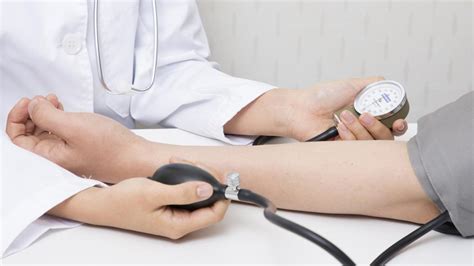 高血压是什么，初期有什么症状_有来医生