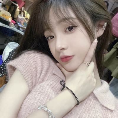 女生极致温柔的头像