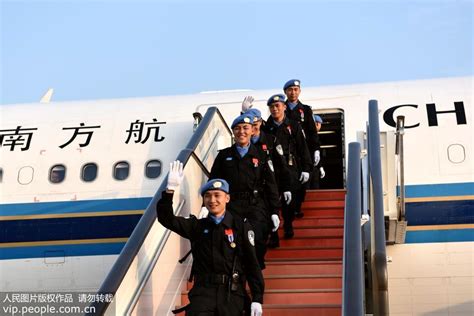 中国第三批维和直升机分队紧急升空转运埃及重伤维和警察获赞-新闻中心-温州网