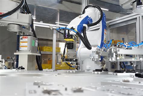 “十四五”机器人产业发展规划印发 制造业机器人密度将翻番—商会资讯 中国电子商会