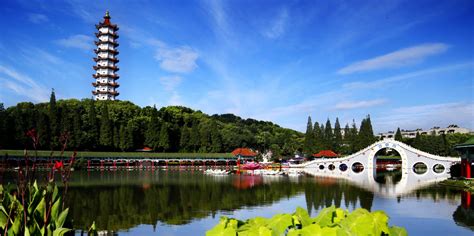 莲花山旅游区