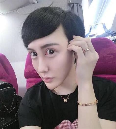 刘梓晨图片