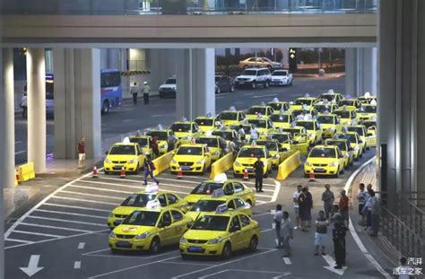 重庆一地出租车有点乱，11公里车程喊价40元，司机们：我们不打表|出租车|璧山|车程_新浪新闻