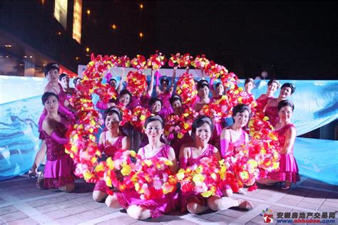 贵阳市最美夕阳红广场舞大赛（1）---书山路天修摄制视频 _网络排行榜