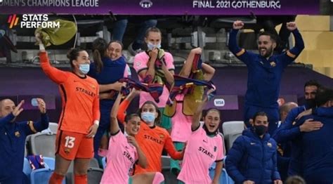 4-0战胜切尔西女足，巴萨女足成首支夺得女足欧冠的西班牙球队 ...