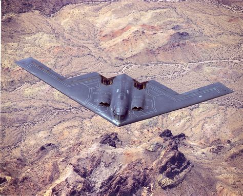 First B-2 stealth bomber surpasses 7,000 flight hours > National Guard ...