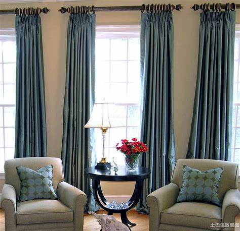 窗帘拼接色和纯色哪个比较耐看