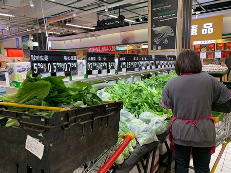 记者直击：高新区超市防疫措施到位 商品供应稳定-西部之声