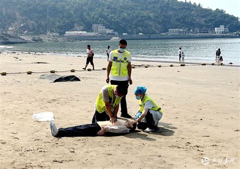 9岁男孩深山挖笋走失 40余人“竹海”搜救助其脱险