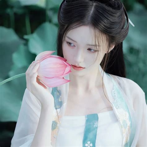 正能量古风头像微信女生