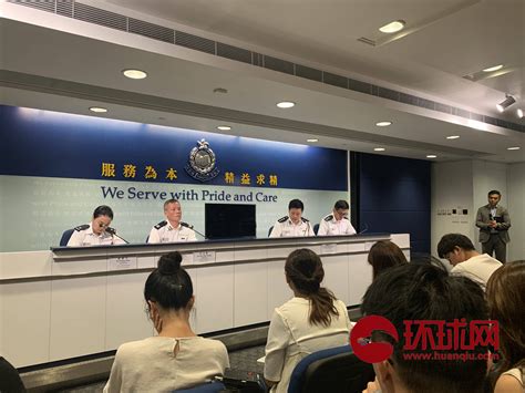 香港警队“一哥”萧泽颐，获延任两年，至2025年4月_新浪新闻