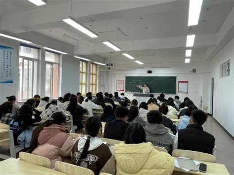 郑州市实验高级中学--“线上家访 温暖连线” 家校牵手做好线上线下衔接