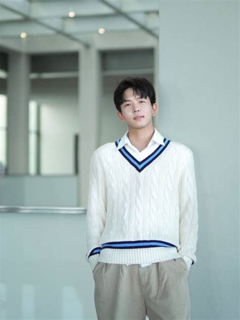 张北冥cr.WHITE怀特小姐图片