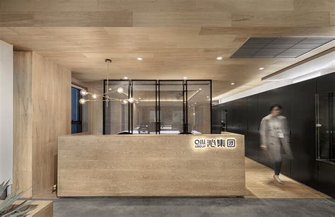 大小各异材质各异的盒子空间—重庆QIN沁集团办公室设计-设计风向