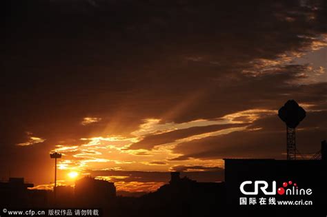 北京出现太阳绿闪现象 荧光绿十分耀眼|北京|出现-社会资讯-川北在线