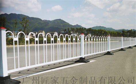 江门人行道防撞栏杆厂家 桥梁两侧护栏定做价格