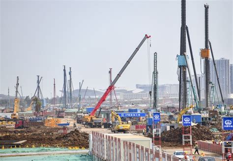 探访海南自贸港封关运作项目 建设快马加鞭 目标“无感通关”