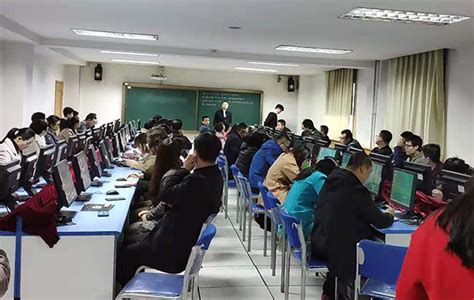 3月14日上午，山西太原市信息技术考试软件培训和考务流程培训在太原市信息中心举行，培训将为期两天时间。