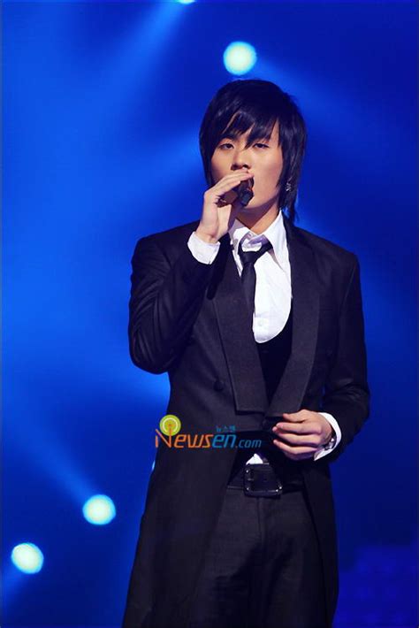 韩国歌手排名 韩国十大著名男歌手权志龙位居第一_小狼观天下