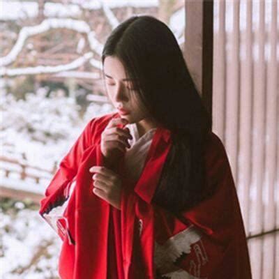 女生丧古风的头像真人图片