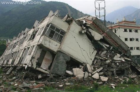 梦见地震房子倒塌是什么意思预兆 - 原版周公解梦大全