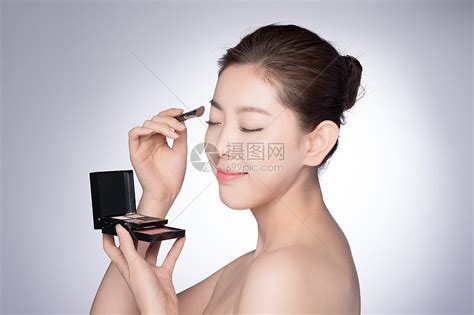 非主流涂眼影头像