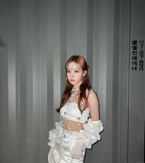 aespa金旼炡图片