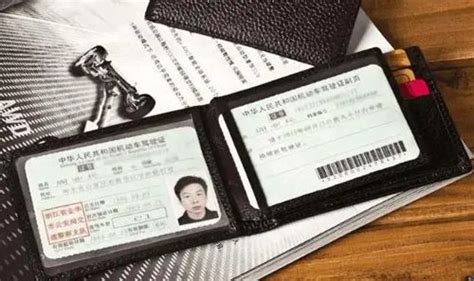上海驾驶证换证去哪里办理地点？-有驾