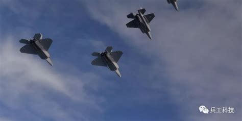 中国歼-20与F-22、F-35的五代机空战怎么打？_手机新浪网