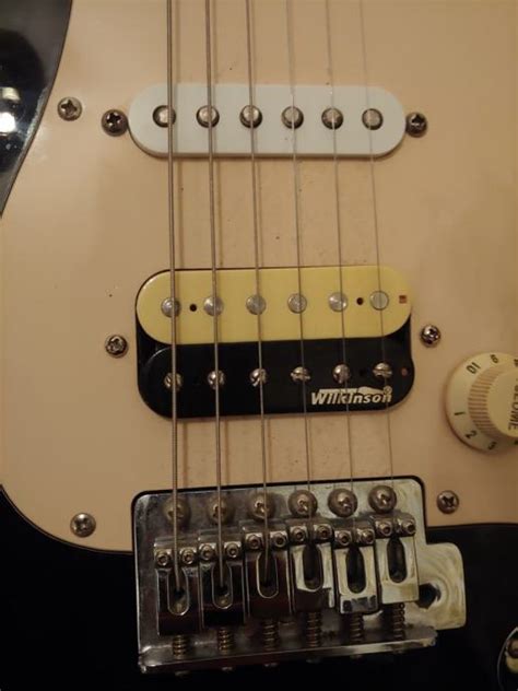 Squier Stratocaster HSS by Fender Standar series