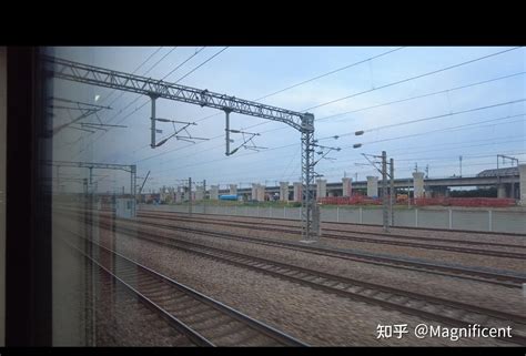 重庆站（菜园坝火车站）：调度中的火车头视频素材_ID:VCG2219102938-VCG.COM