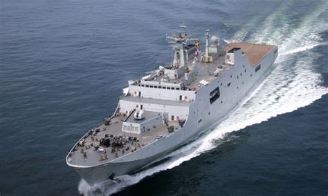 中国在南海深处凭空造出“深水良港”：3万吨两栖战舰可以常驻-腾讯网