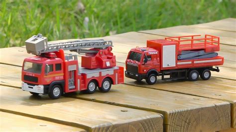 消防车玩具视频：云梯消防车云梯修理车玩具汽车拆箱试玩