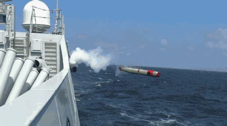中国新型“飞弹”鱼雷10，反潜艇的大“剪刀手”