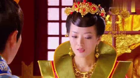 隋唐英雄：皇后威逼李世民，若不废飞燕之子，她就绝食到底_腾讯视频