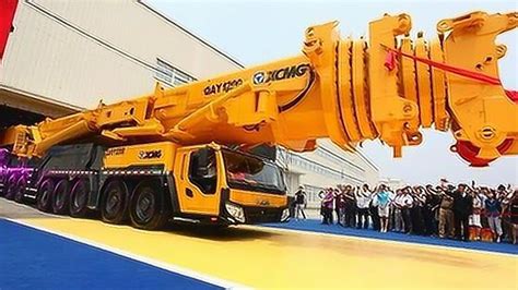 世界上最大的吊车 中国给力_起重机