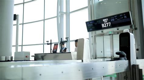 用爱心消除障碍，白云机场二号航站楼无障碍环境全面优化-中国民航网