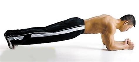 瑜伽体式侧斜板式详解-增强手腕力量