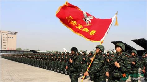 盘点厉害的特种部队 中国特种部队三千精锐里面选二百|特种部队|突击队|贝雷帽_新浪新闻