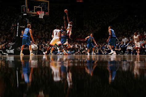怎样获得精彩的篮球比赛照片 – FOTOMEN
