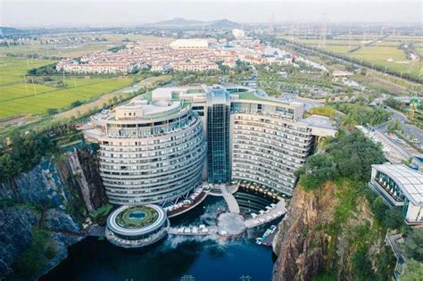 上海十大顶级酒店排行榜-外滩华尔道夫酒店上榜(服务细致入微)-排行榜123网