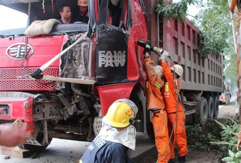 广西蒙山昨日发生一起车祸|交通事故 - 驾照网