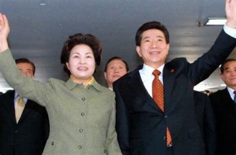 韩国新总统府名称确定 为“龙山总统府”(含视频)_手机新浪网