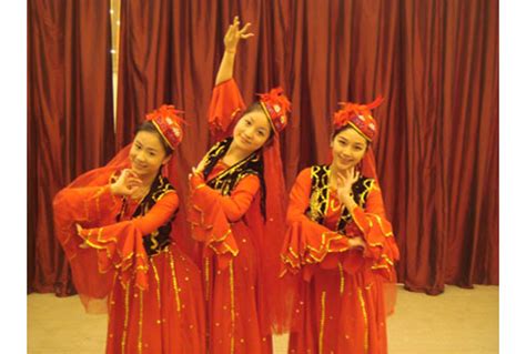 少儿学跳新疆舞-中关村在线摄影论坛
