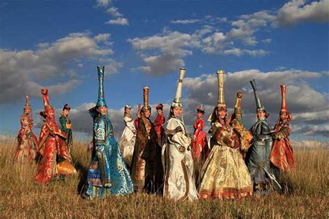 【乌拉特文化】霓裳 | 华丽的蒙古族头饰-草原元素---蒙古元素 Mongolia Elements