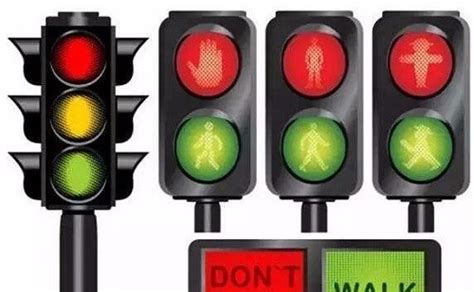 十字路口红绿灯规则_十字路口红绿灯通行规则(图)