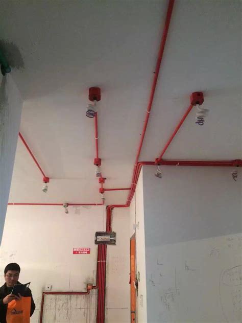 水电改造装修，电线必须使用穿线管，但是只有穿线管还不够_房产资讯_房天下