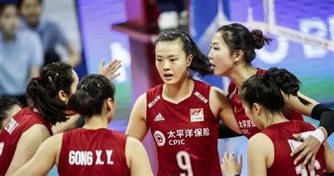 印尼亚运会，中国女排首秀3-0战胜越南|中国女排|朱婷|亚运会_新浪新闻