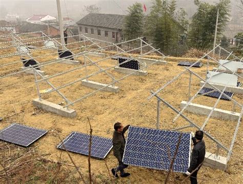 安徽金寨：光伏产业“点亮”好日子--中安在线-安徽日报-太阳能发电网